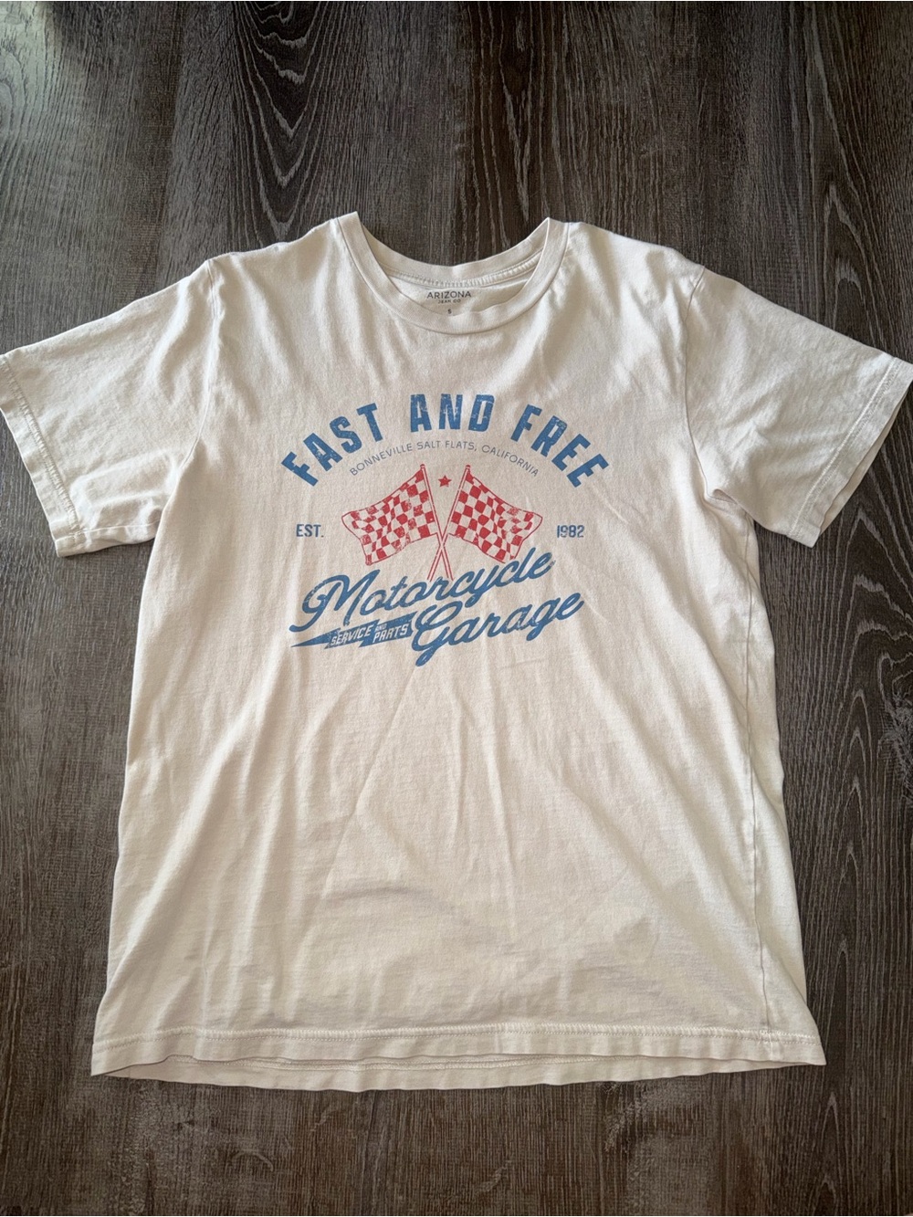 Lot of 3 Men’s Streetwear graphics t-shirts
